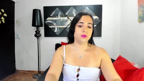  SARAHJEY     online show from February 20, 11:32 pm