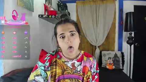 Snapshot of sarahjey chatting on February 23, 5:43 pm SARAHJEY online show from February 23, 5:43 pm