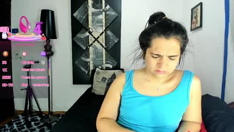 Snapshot of sarahjey chatting on April 3, 7:45 pm SARAHJEY online show from April 3, 7:45 pm