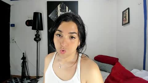 Snapshot of sarahjey chatting on April 21, 1:42 am SARAHJEY online show from April 21, 1:42 am