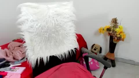 Sarah online show from April 13, 9:53 pm