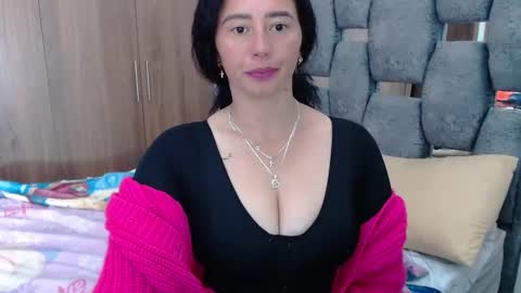 Lia online show from January 16, 9:30 pm