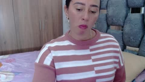 Lia online show from January 18, 8:40 pm