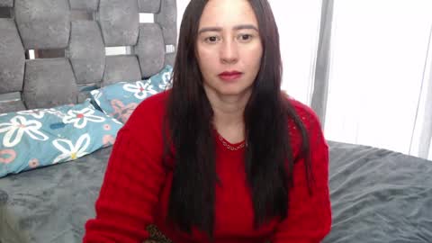 Lia online show from May 2, 7:08 pm
