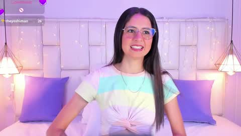 Snapshot of sarahsophia_ chatting on January 23, 11:26 am SARAH online show from January 23, 11:26 am