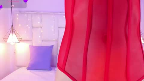 Snapshot of sarahsophia_ chatting on March 12, 11:31 am SARAH online show from March 12, 11:31 am