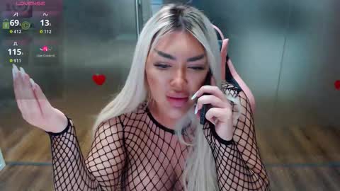 Sarah online show from November 18, 7:46 am