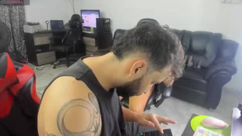 Snapshot of sarajackson1 chatting on December 22, 3:25 am sarajackson1 online show from December 22, 3:25 am