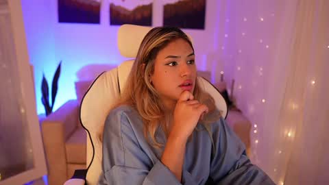 Sara online show from December 24, 1:38 am