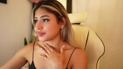 Sara online show from January 16, 12:45 am