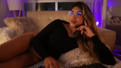 Sara online show from March 5, 2:57 am