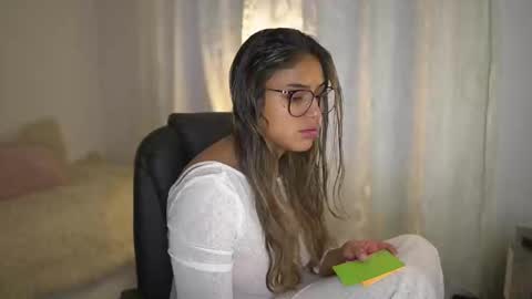 Sara online show from September 23, 10:57 pm