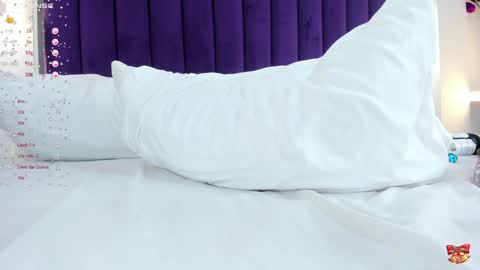 Sara   online show from December 20, 2:30 am