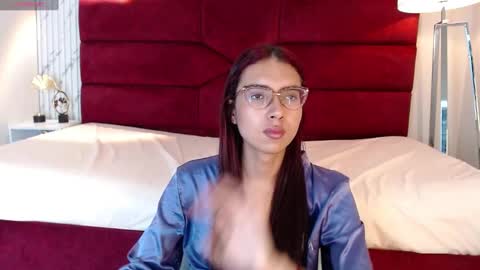 Sara online show from January 26, 10:35 pm