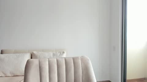 Sara  sarasmithfun by instagram online show from January 9, 7:18 pm