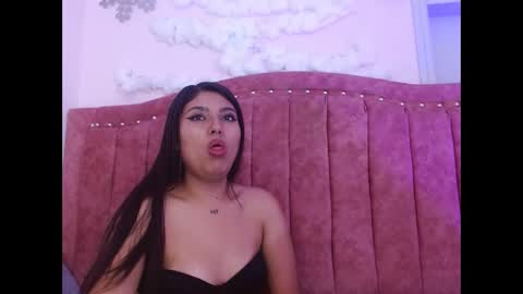 sarastonesx online show from January 14, 6:13 am