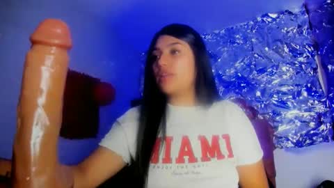 sarastonesx online show from March 26, 4:18 am