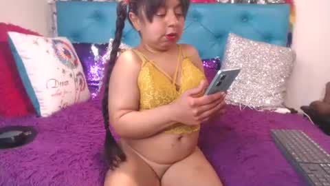 Sara Wills online show from February 6, 2:31 pm