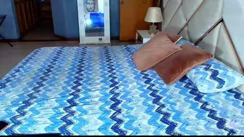 Sara Rivera online show from November 12, 3:23 pm