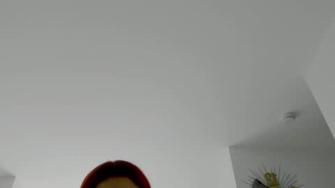 Snapshot of saray2312 chatting on October 27, 7:18 pm Saray online show from October 27, 7:18 pm