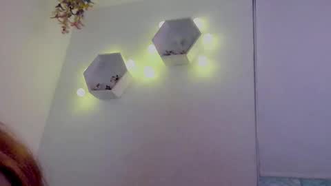 Snapshot of saray2312 chatting on November 18, 4:17 am Saray online show from November 18, 4:17 am