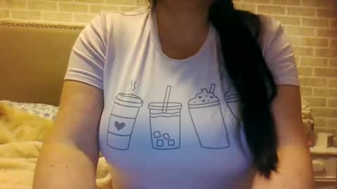 Snapshot of saretta46 chatting on January 15, 9:09 pm Sara online show from January 15, 9:09 pm