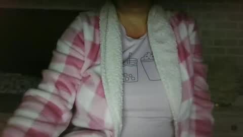 Snapshot of saretta46 chatting on February 8, 12:28 am Sara online show from February 8, 12:28 am