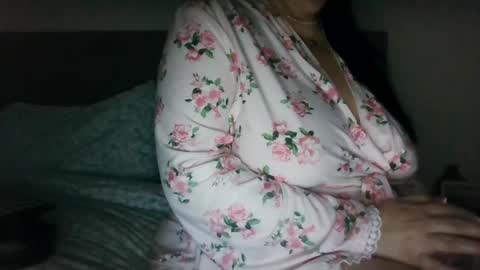 Snapshot of saretta46 chatting on March 31, 11:05 pm Sara online show from March 31, 11:05 pm