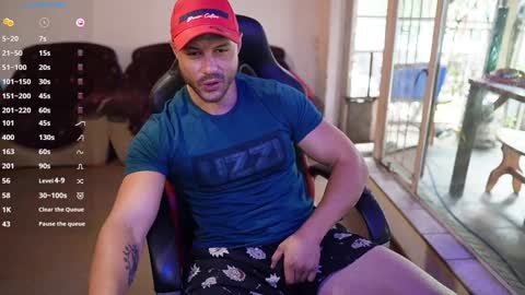 Snapshot of sargentsaltnpepa chatting on January 11, 10:40 am SargentSaltNPepa online show from January 11, 10:40 am