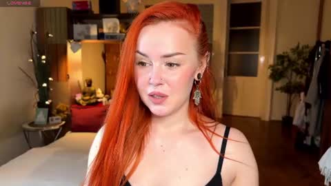 Snapshot of sargonium909 chatting on June 9, 7:14 pm Veronika online show from June 9, 7:14 pm