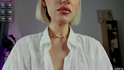 Your Selena 3 online show from April 7, 3:07 am