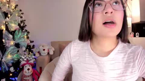 Sarita Lozano online show from December 21, 9:33 pm