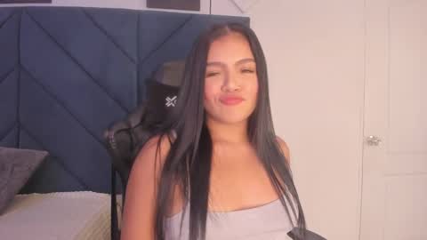 Sara  online show from February 22, 4:07 am