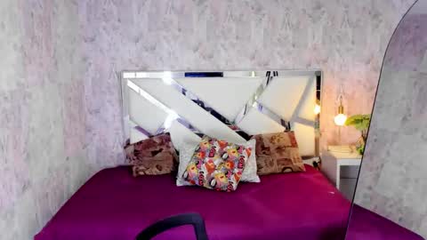 sarah online show from October 29, 7:59 pm