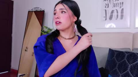 Sara online show from December 17, 9:54 pm