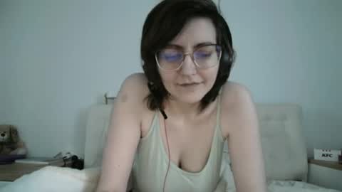 Snapshot of sarraboots chatting on March 26, 3:50 pm sarraboots online show from March 26, 3:50 pm