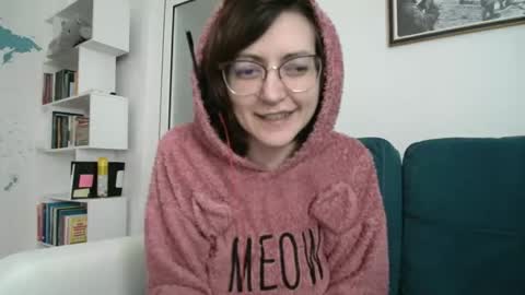 Snapshot of sarraboots chatting on March 29, 7:19 am sarraboots online show from March 29, 7:19 am