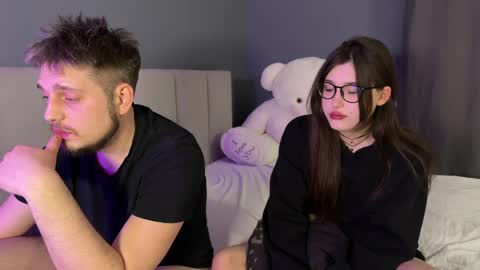 sasakyra online show from April 3, 8:51 pm