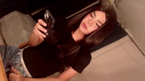 Sasha online show from April 6, 5:03 pm