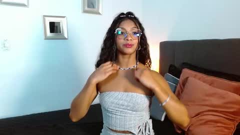 sasha_bowei online show from October 1, 1:55 am