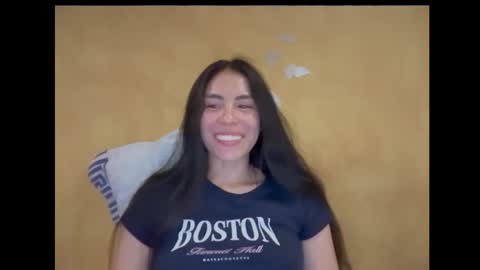 Snapshot of sasha_jonne chatting on January 12, 6:51 am sasha_jonne online show from January 12, 6:51 am