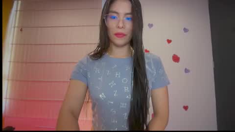 Snapshot of sasha_jonne chatting on March 1, 9:28 pm sasha_jonne online show from March 1, 9:28 pm