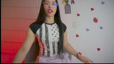 Snapshot of sasha_jonne chatting on May 11, 1:11 am sasha_jonne online show from May 11, 1:11 am