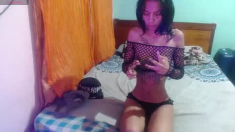 sasha_raven online show from June 16, 1:52 am
