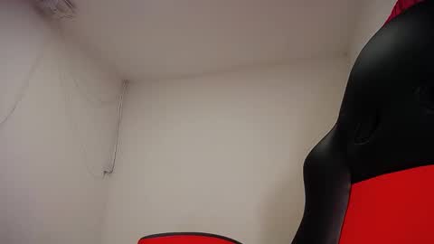 sashabreck1 online show from December 28, 3:26 am