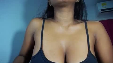 sashabreck1 online show from December 16, 2:27 am