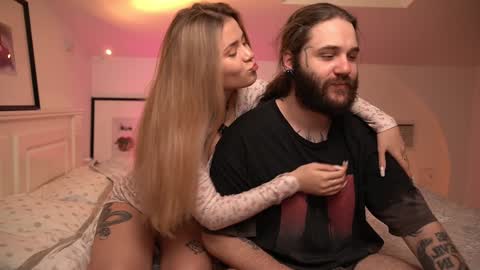 Snapshot of sashahoneyvice chatting on February 22, 9:13 pm sashahoneyvice online show from February 22, 9:13 pm