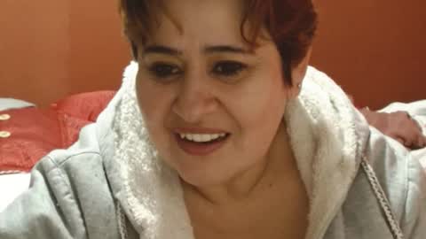 Snapshot of sasharosee2 chatting on October 30, 1:01 pm S A S H A R O S E online show from October 30, 1:01 pm