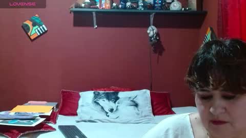 Snapshot of sasharosee2 chatting on November 30, 2:43 pm S A S H A R O S E online show from November 30, 2:43 pm