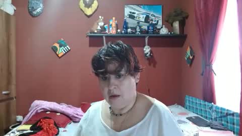 Snapshot of sasharosee2 chatting on December 17, 12:55 pm S A S H A R O S E online show from December 17, 12:55 pm